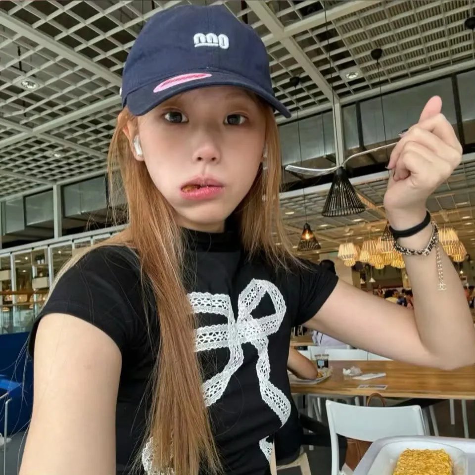 满朝奸臣我麻了